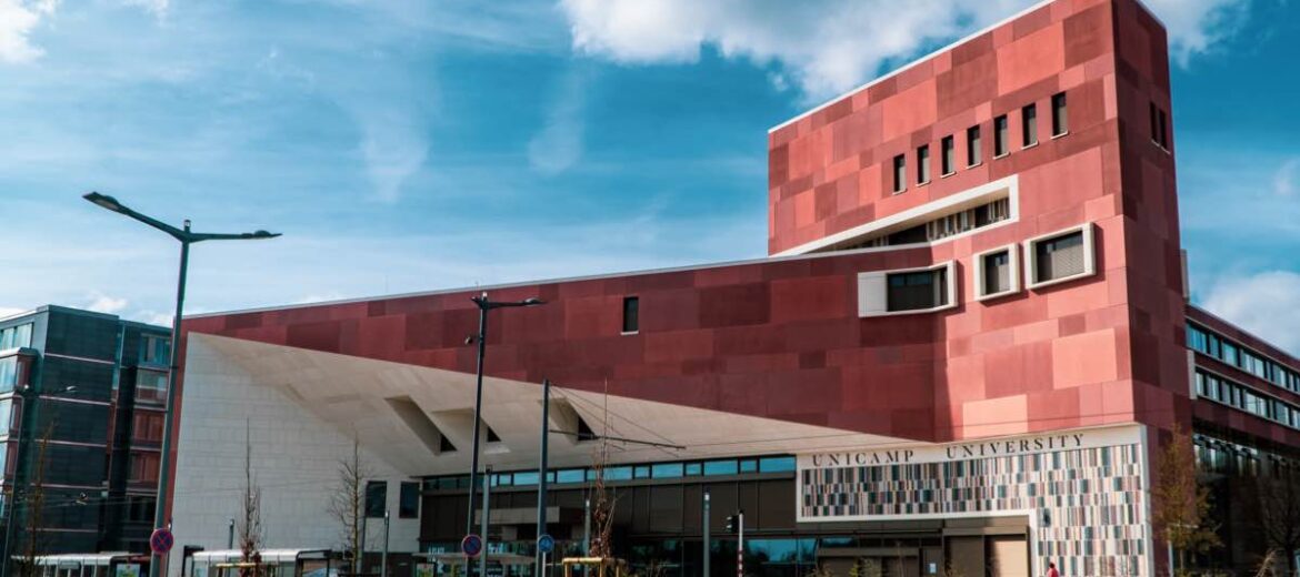 media-campus-gallery-01